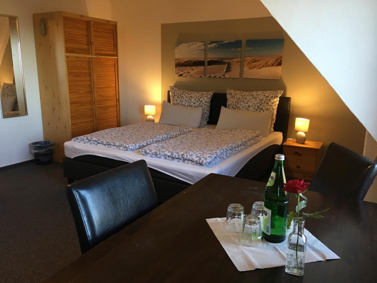 Gaestehaus Zur Linde Otterndorf Εξωτερικό φωτογραφία